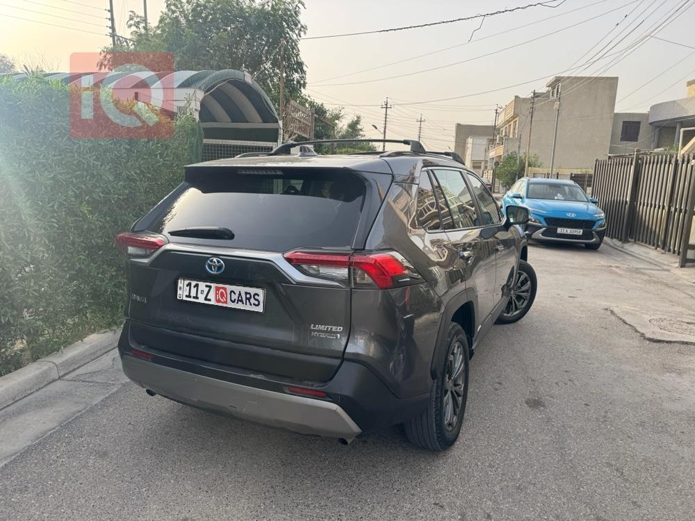 تويوتا راف 4